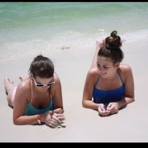 Meet your Posher, Joan